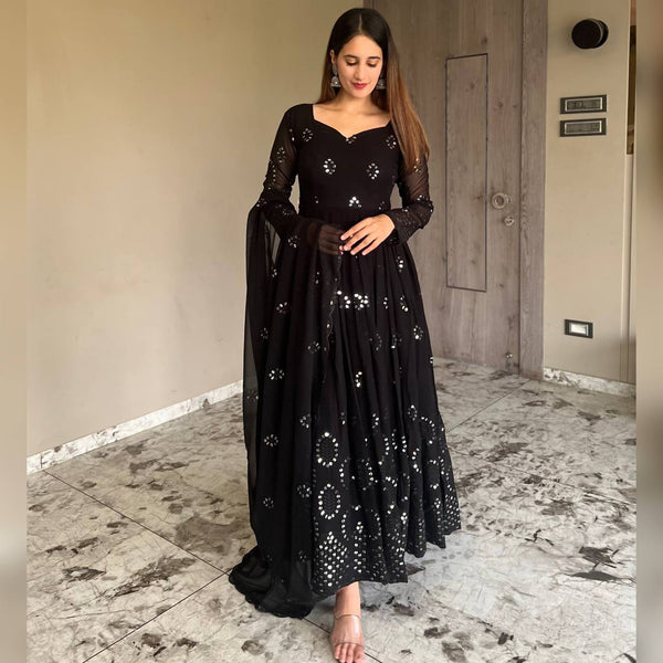 BLACK EMBROIDERED GEORGETTE ANARKALI SUIT SET