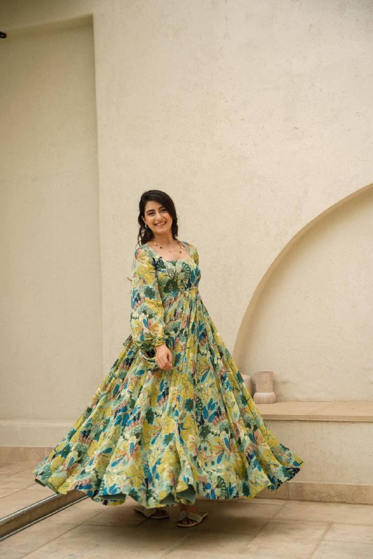 Green Floral Beautiful Embrassing Dress