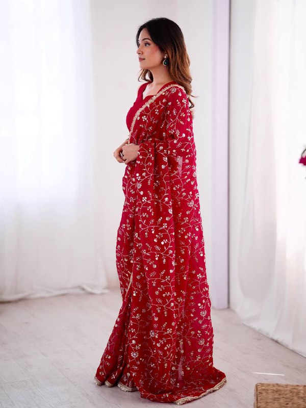 RED BEAUTIFUL SUPER ELEGANCE DESIGN SAREES