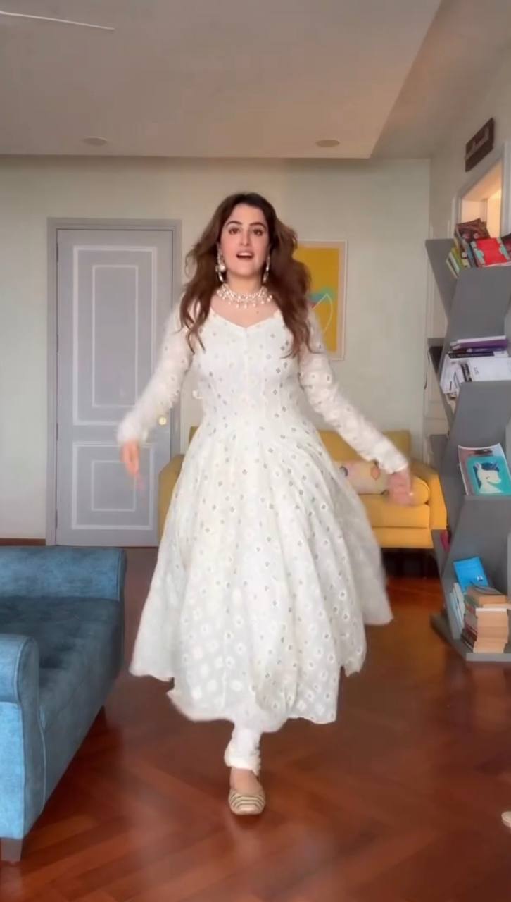 Elegant White Anarkali Suit Set with Dupatta – Festive & Party Wear
