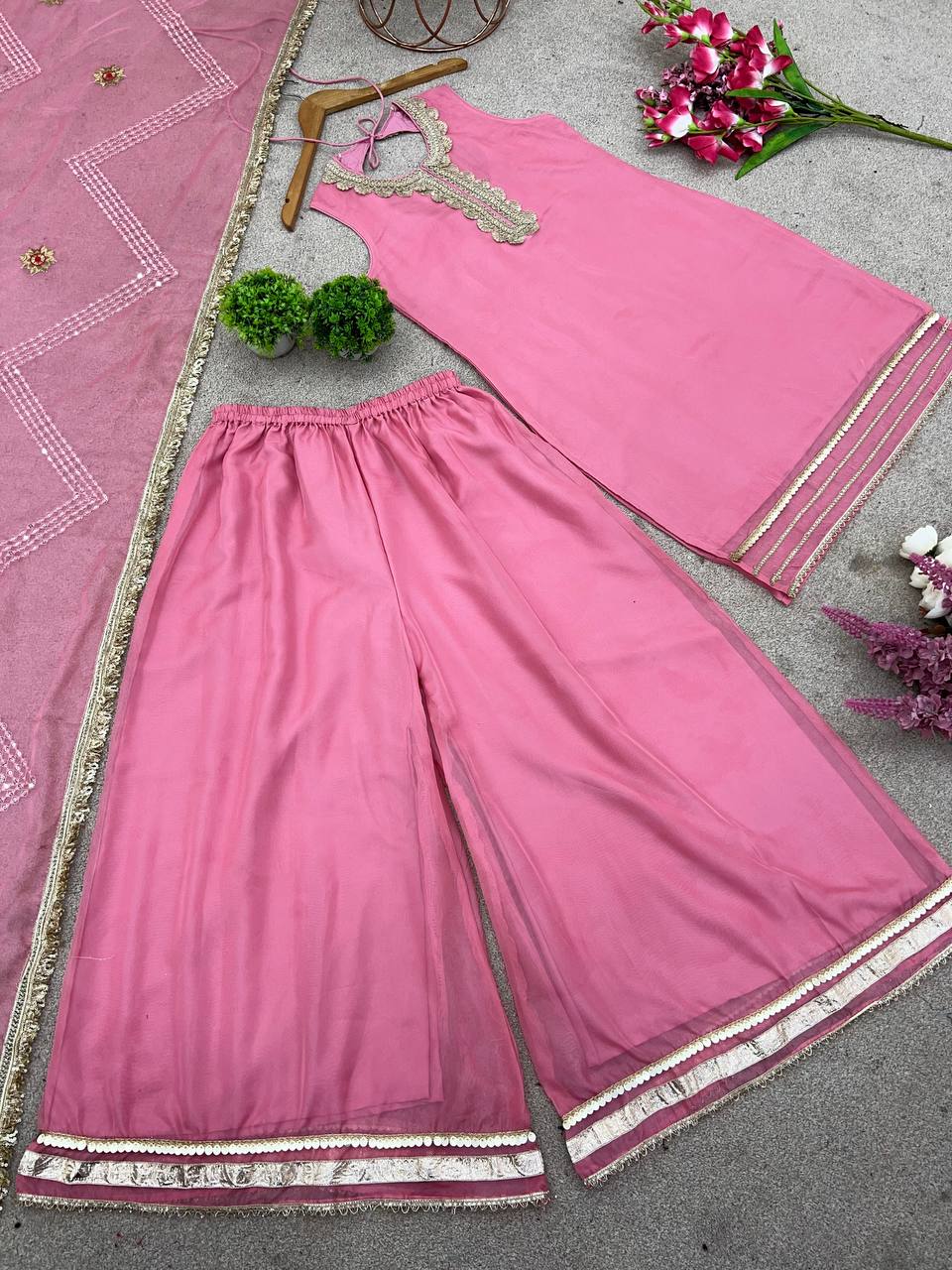 The Perfect Match –Trendy & Comfortable Kurta Set