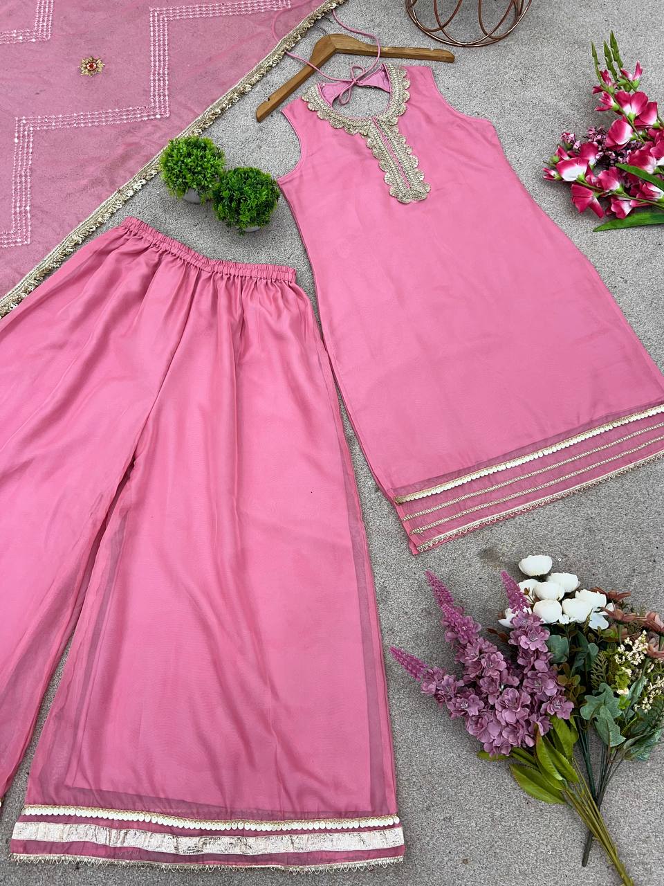 The Perfect Match –Trendy & Comfortable Kurta Set