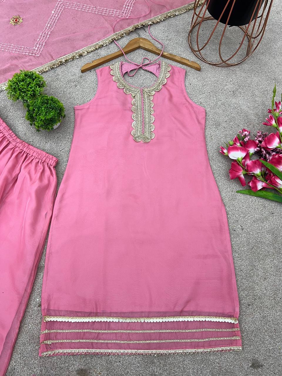 The Perfect Match –Trendy & Comfortable Kurta Set