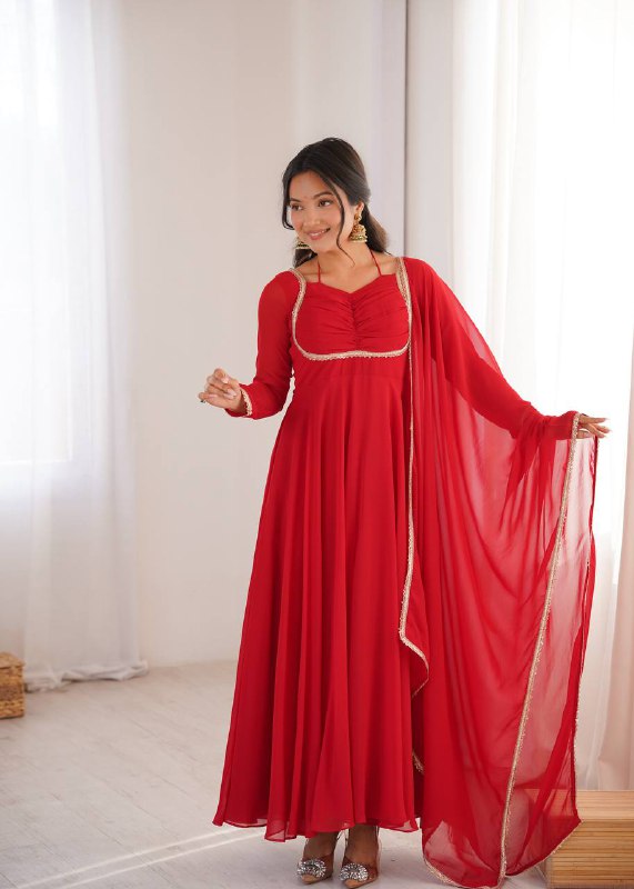 HEAVY PURE FOX BLOOMING GEORGETTE GOWN