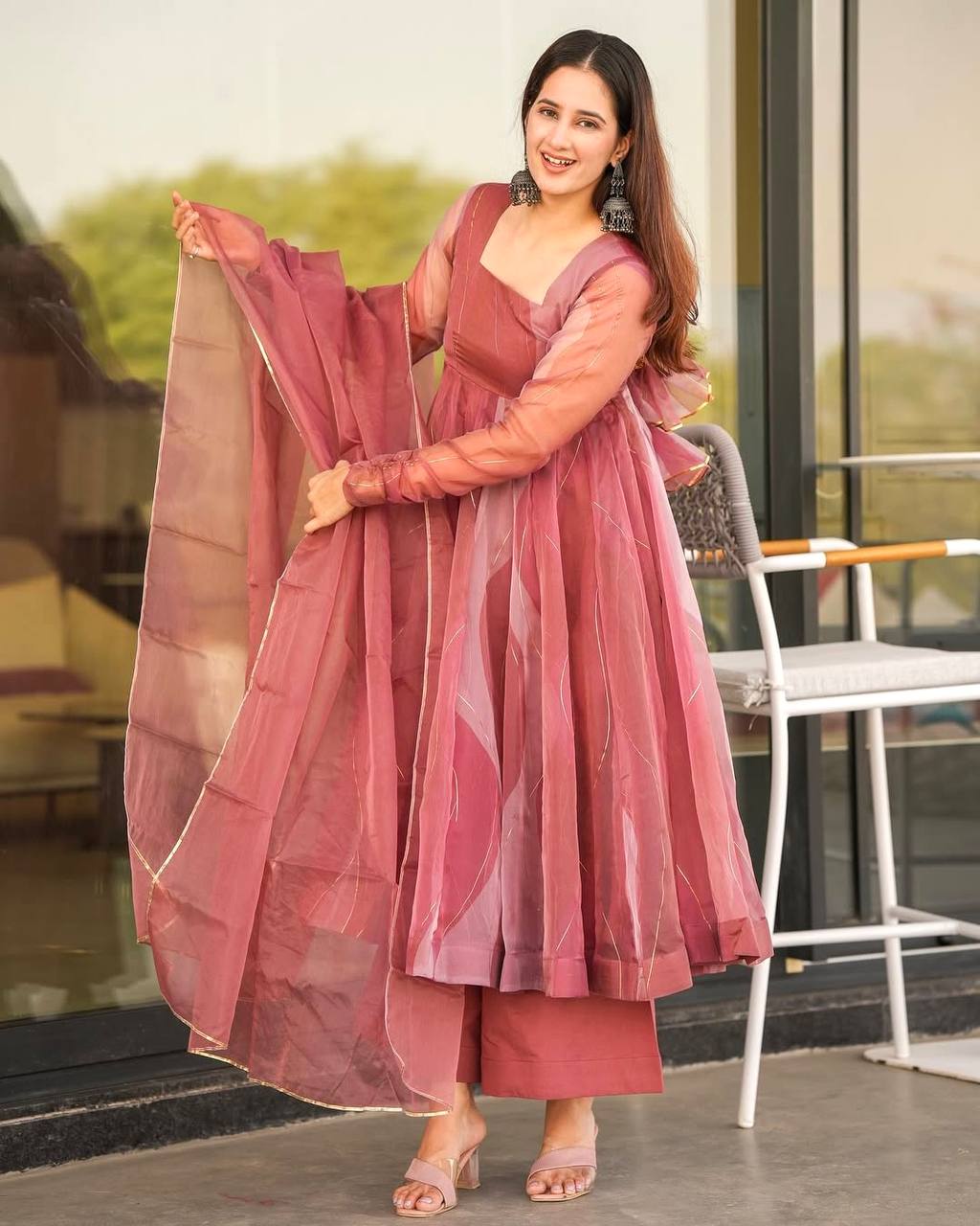 🌸 “Elegant Salmon Shine” Premium Organza Gown Set 🌸