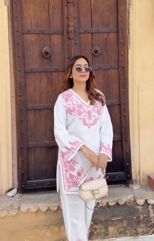 SPECIAL LILAN FULL EMBROIDERY KURTI SET