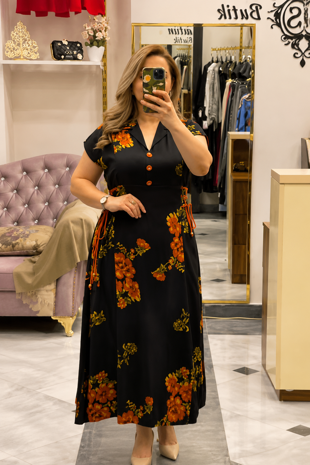 Vintage Floral Lace-Up Waist Maxi Dress