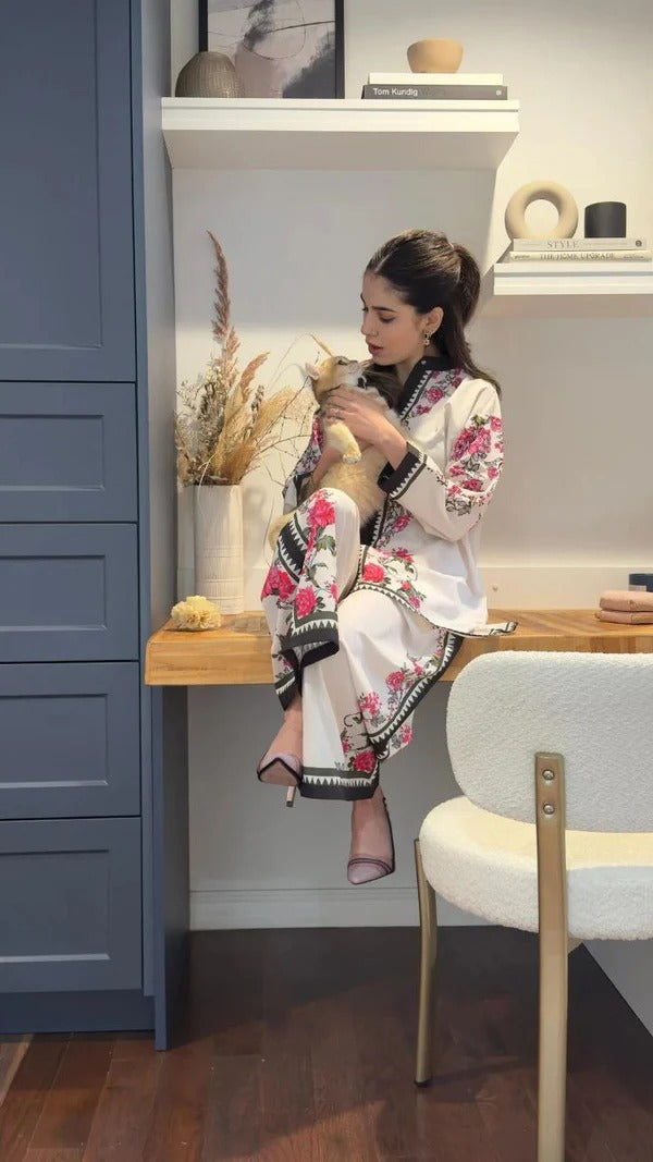 BEAUTIFUL LUXE AWESOME PRINTED CO-ORD SET OFF WHITE