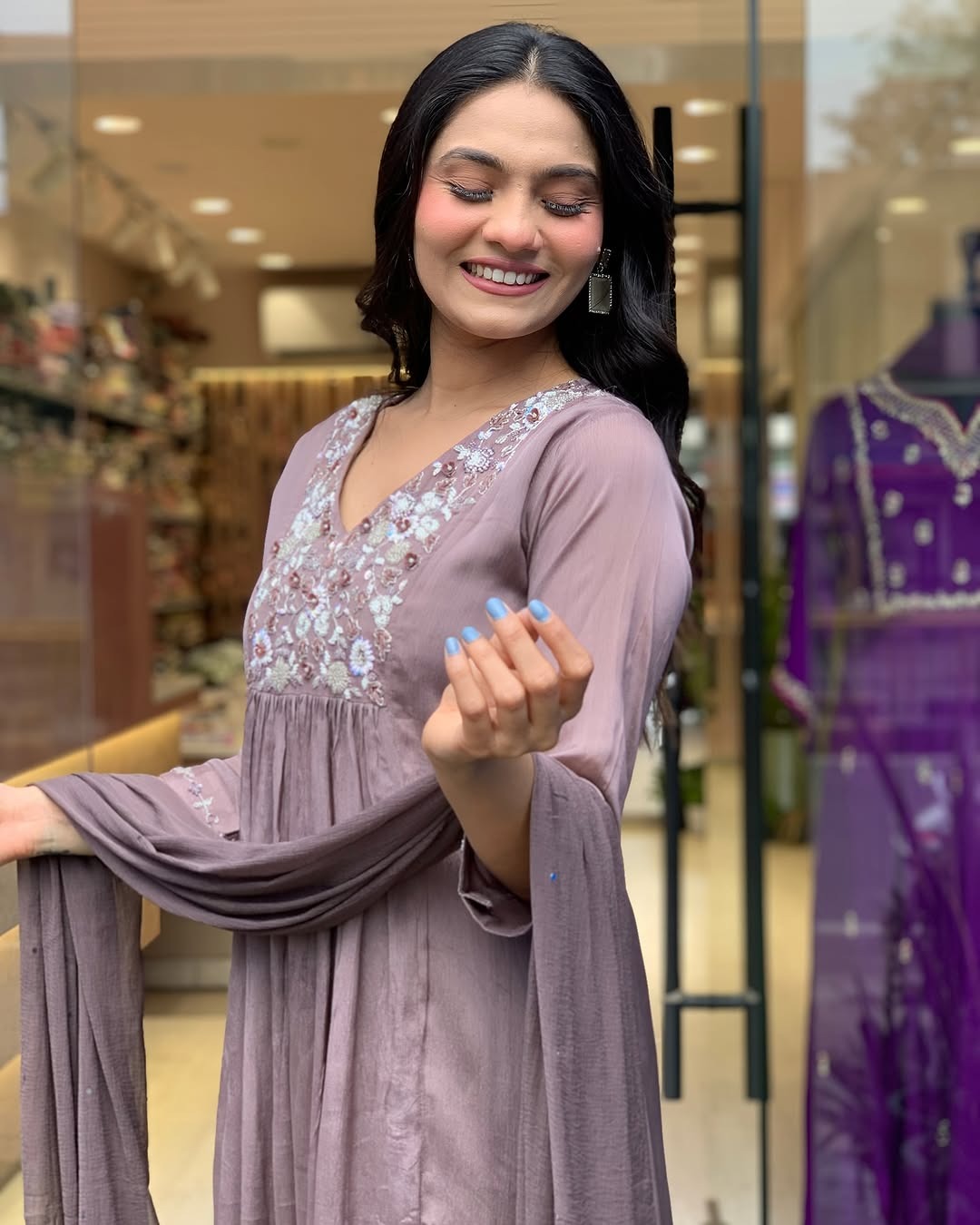 Effortless Glamour in Wine – A Flowing Kurta for Every Occasion