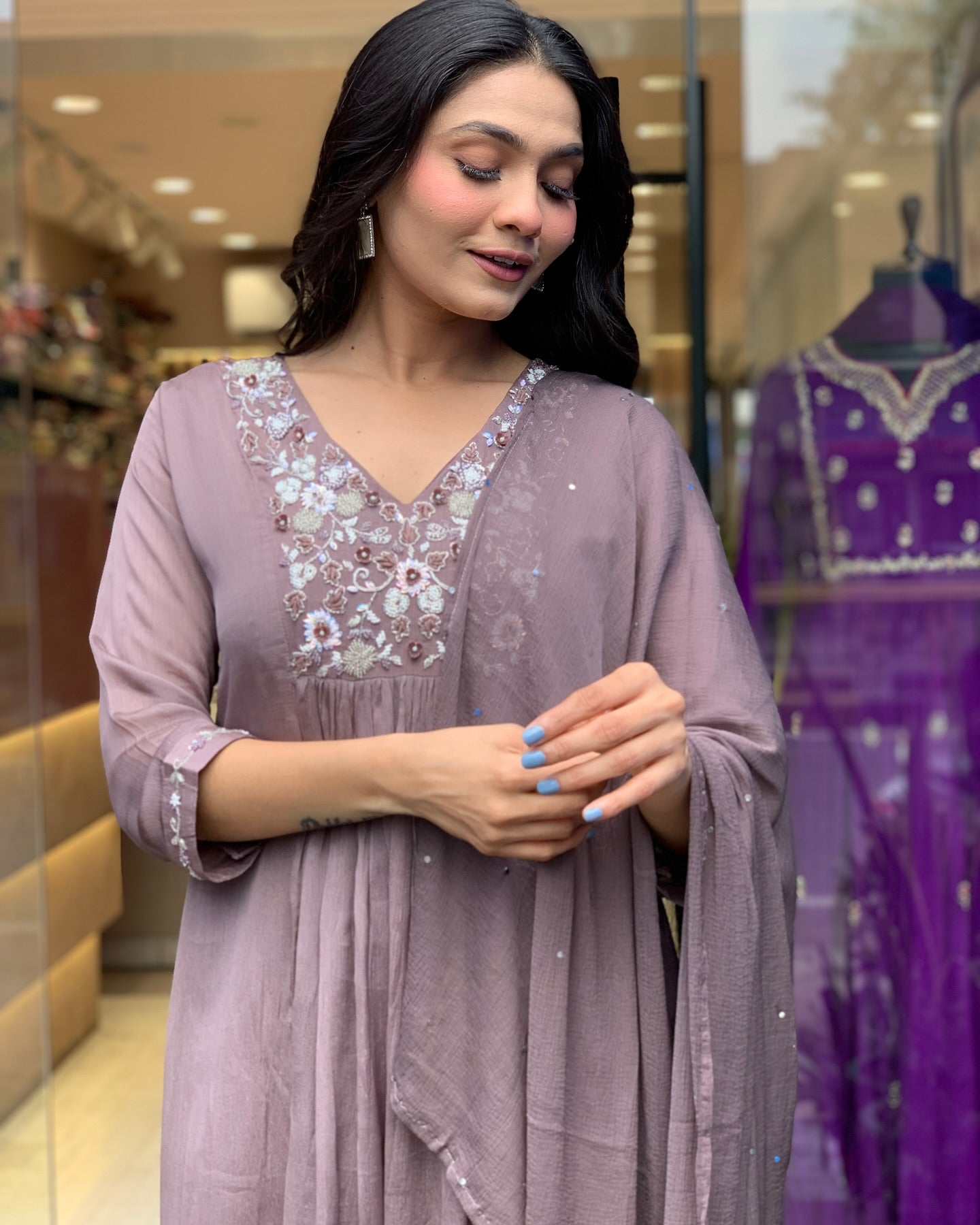 Effortless Glamour in Wine – A Flowing Kurta for Every Occasion