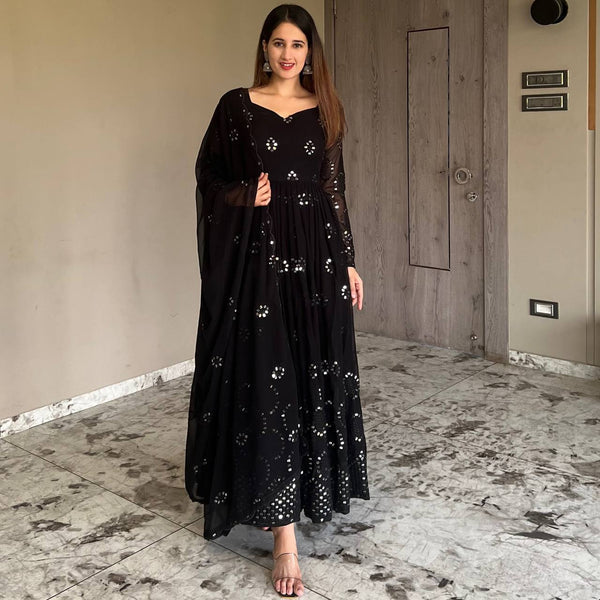 BLACK EMBROIDERED GEORGETTE ANARKALI SUIT SET