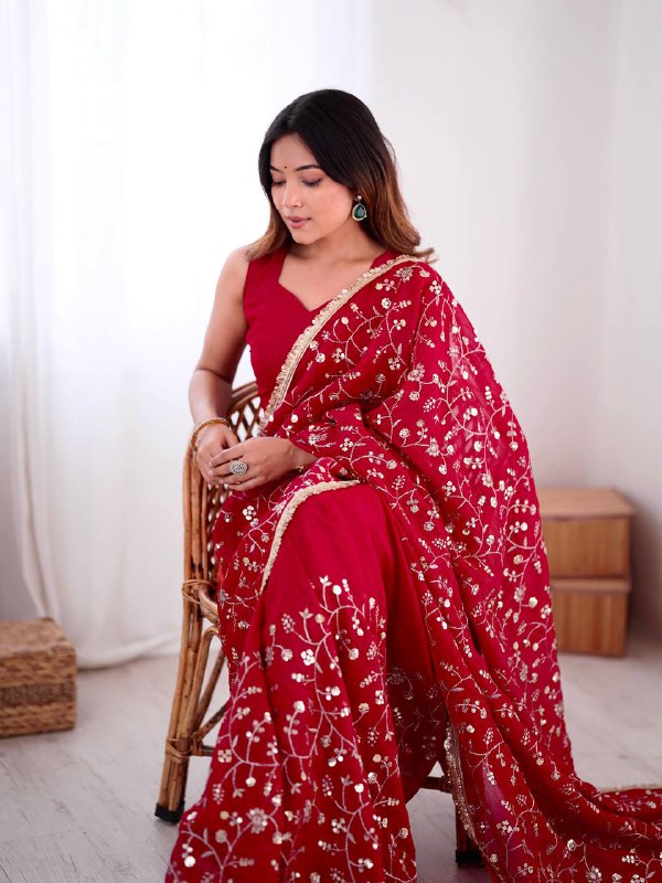 RED BEAUTIFUL SUPER ELEGANCE DESIGN SAREES