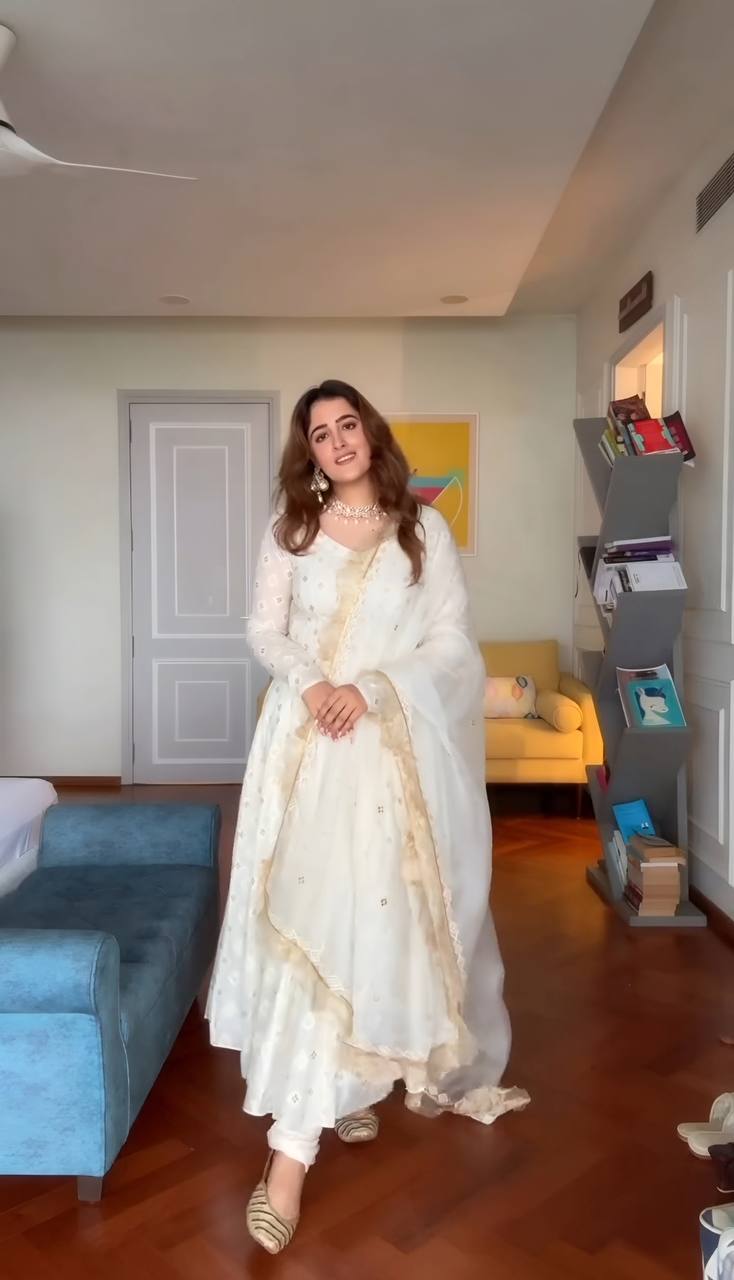 Elegant White Anarkali Suit Set with Dupatta – Festive & Party Wear