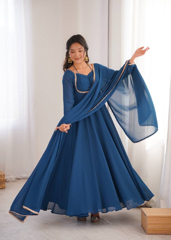 HEAVY PURE FOX BLOOMING GEORGETTE GOWN