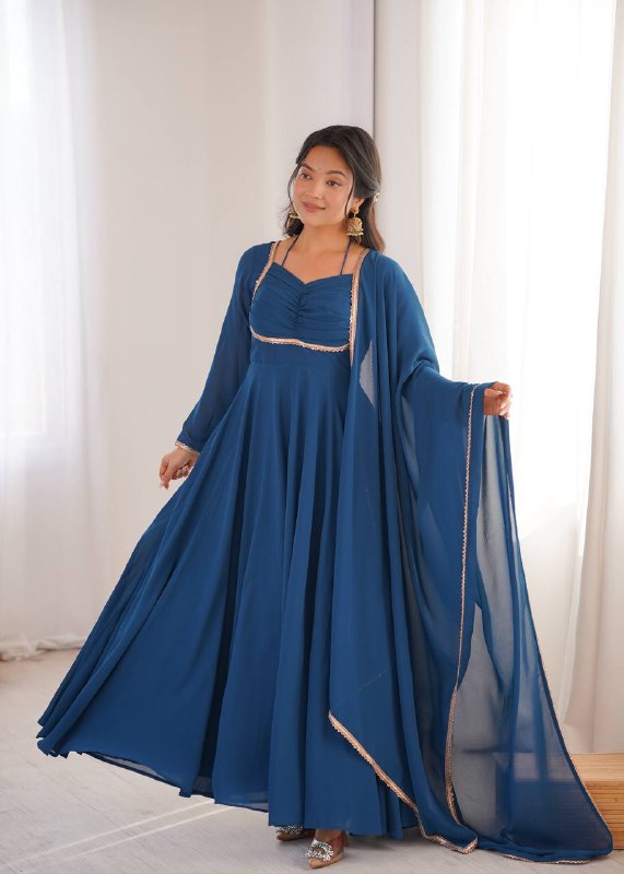 HEAVY PURE FOX BLOOMING GEORGETTE GOWN