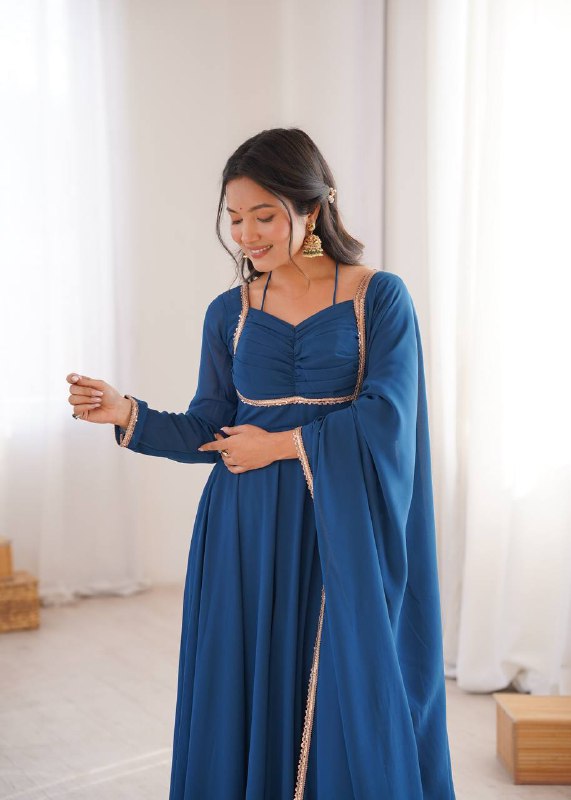 HEAVY PURE FOX BLOOMING GEORGETTE GOWN