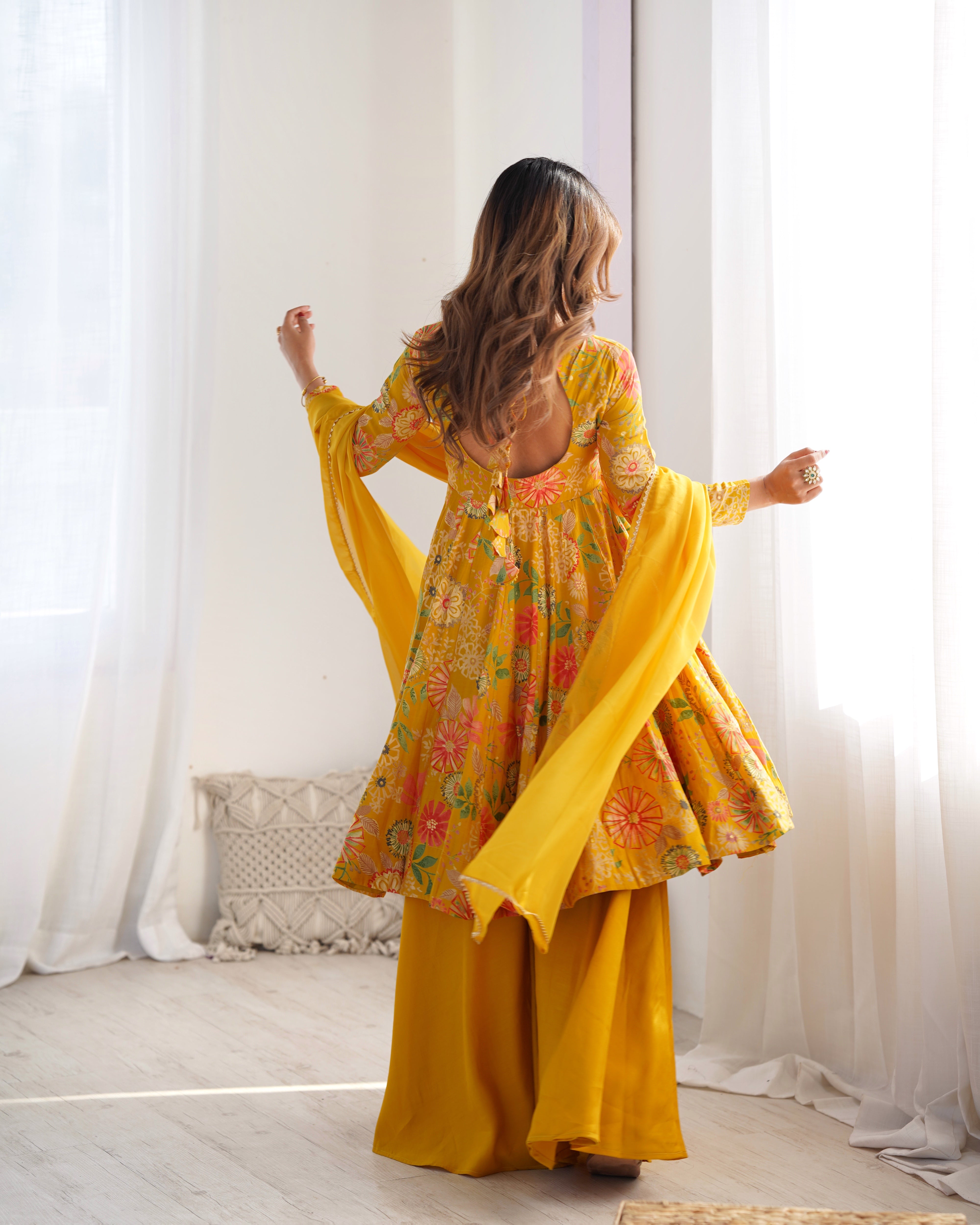 Beautiful Floral Design And Super Kurta Set