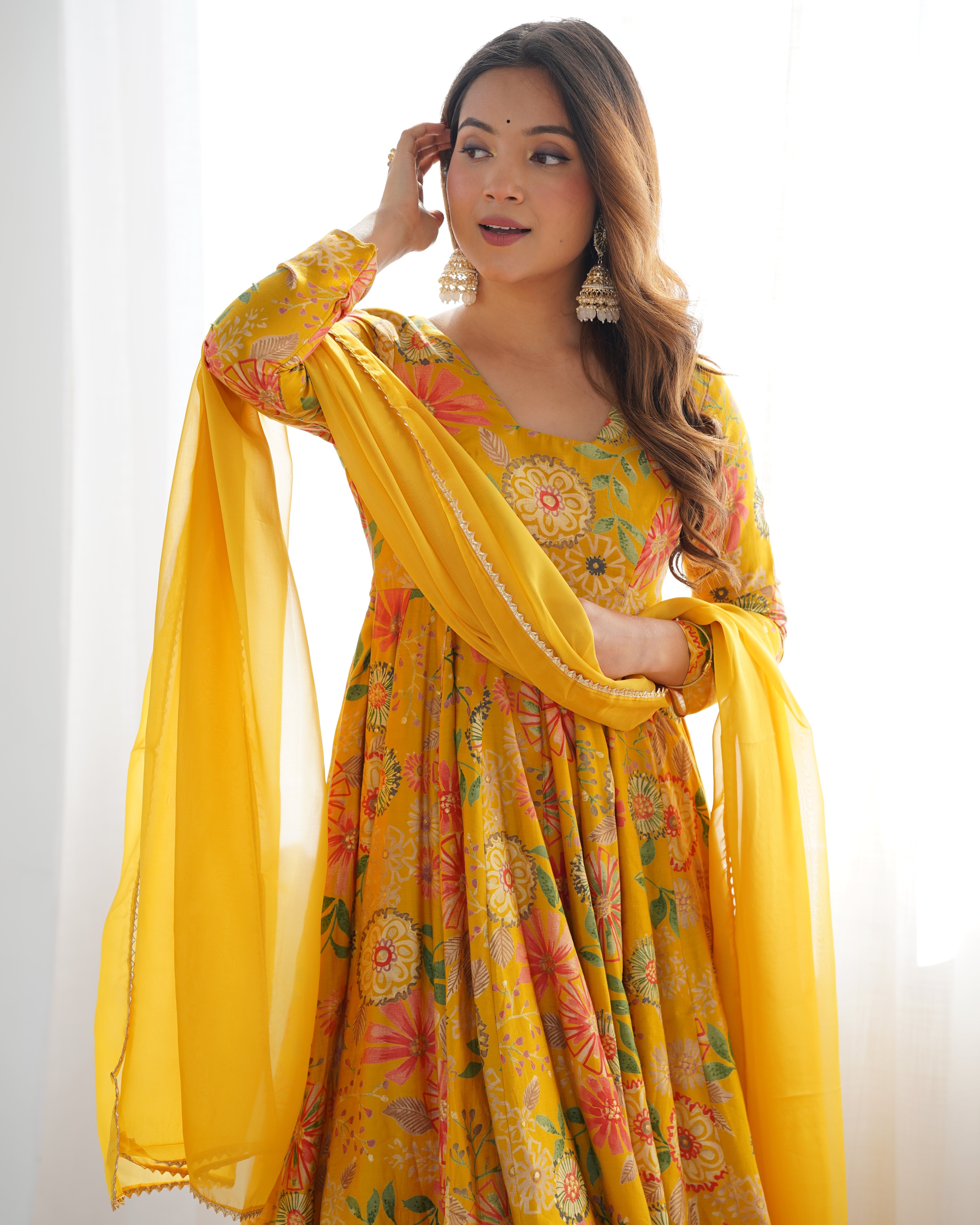 Beautiful Floral Design And Super Kurta Set