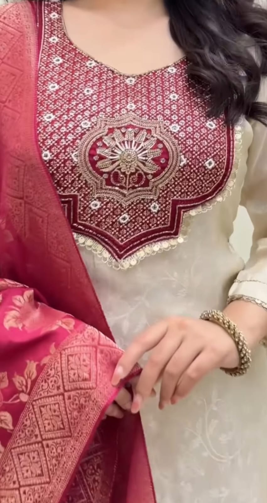 NEW ARIVELLS BANARASI WIVING SPECIAL SUIT SET❣️😍❣️😍