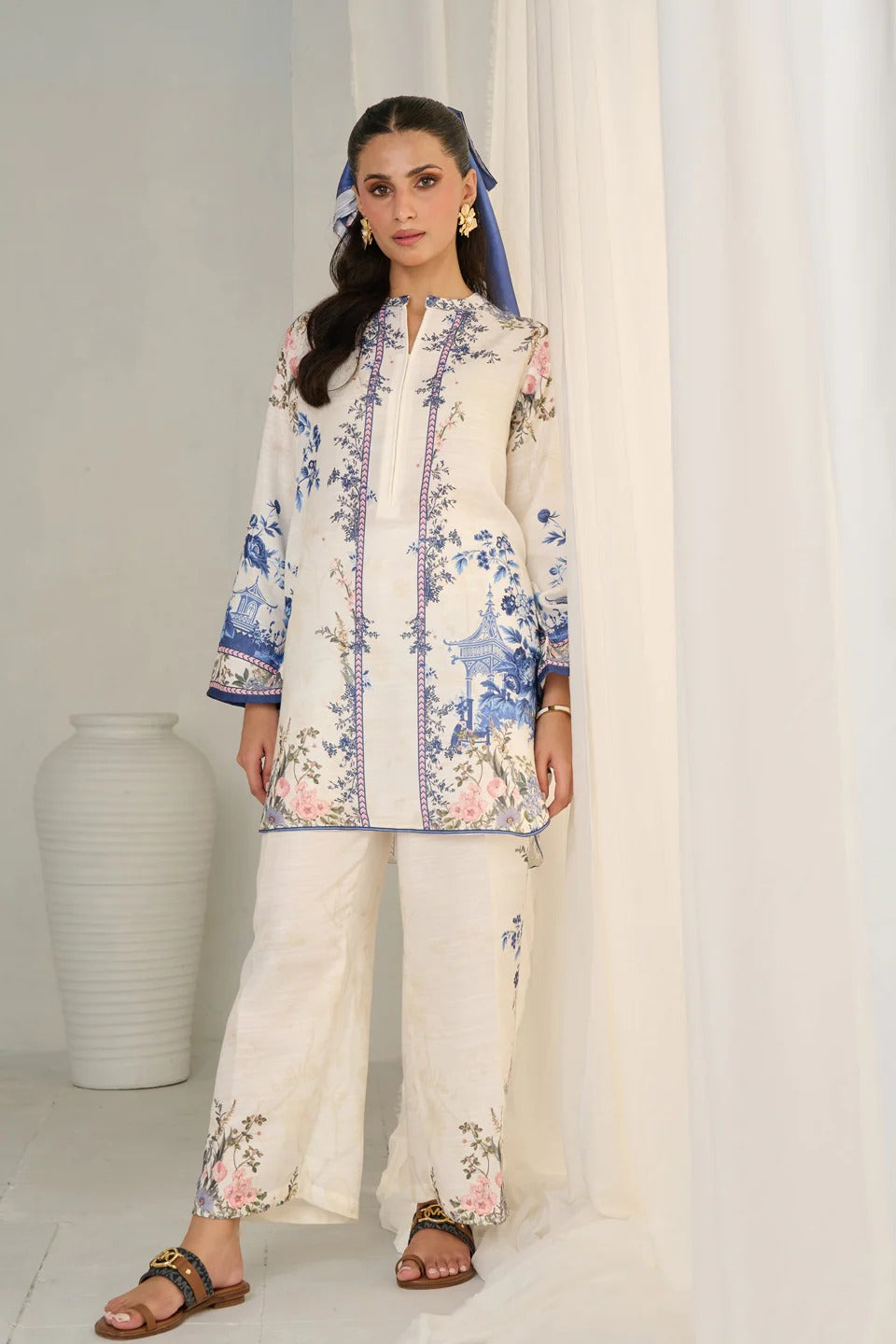 ELEGANT WHITE PRINTED COTTON TWO-PIECE SUIT FOR WOMEN