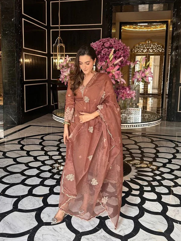 Pure Grace: Cream Ethnic Kurta Set with Chic Coffee Accents